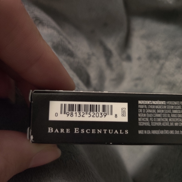 bareMinerals 16-hour Full Coverage Co - Picture 6 of 9